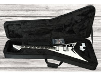 Jackson MJ Series Rhoads RRT Ebony Fingerboard Snow White Jackson MJ Series Rhoads RRT Ebony Fingerboard Snow White